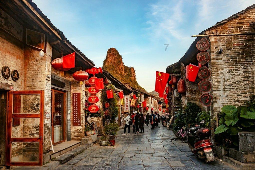 请问突然腰疼，恶心时怎麽回事？游戏画面